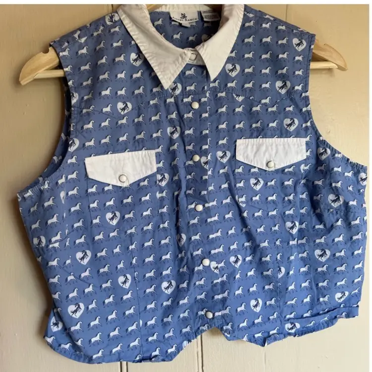 ANGEL RANCH 100% COTTON HORSE PRINT BUTTON UP TOP SIZE L