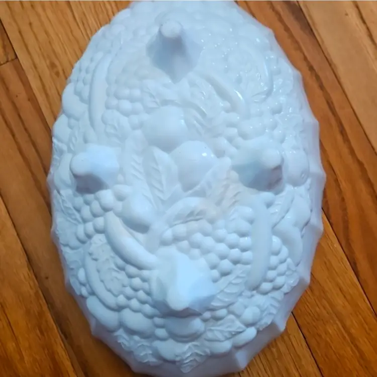 Vintage Indiana Milk Glass Scalloped Footed Bowl 12x8