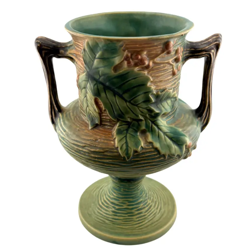 Vintage Roseville Bushberry Pattern Vase/Urn 8” Tall x 6” Wide x 5” Deep
