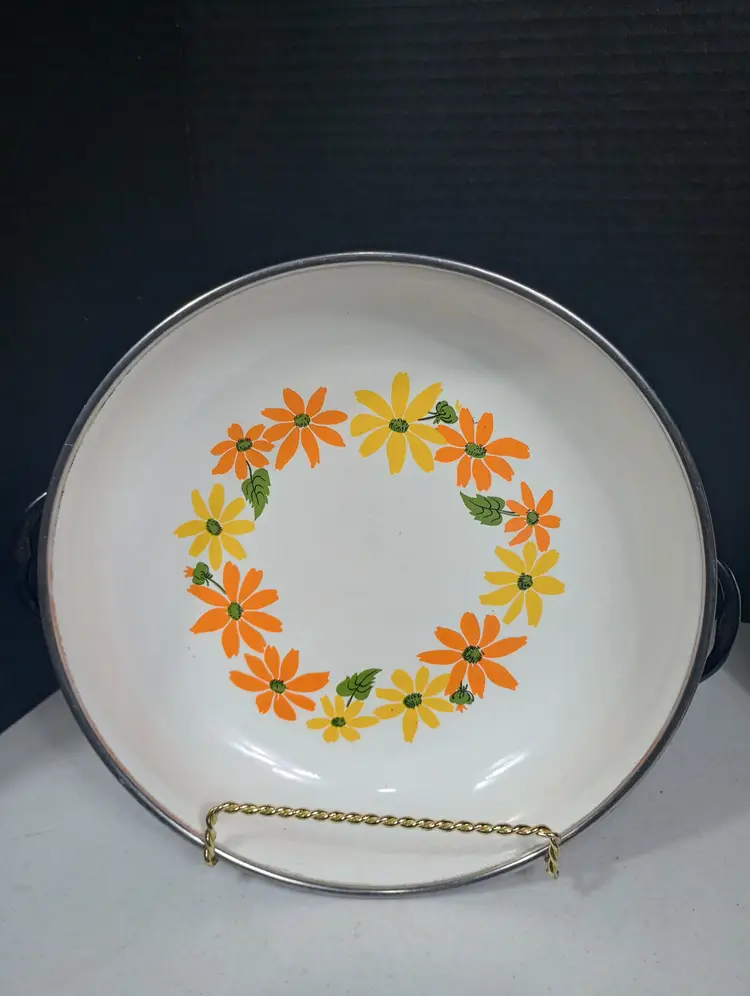 Vintage 3 Piece Set Ekco Country Garden Finest Quality Porcelain Clad Cookware Made in Italy