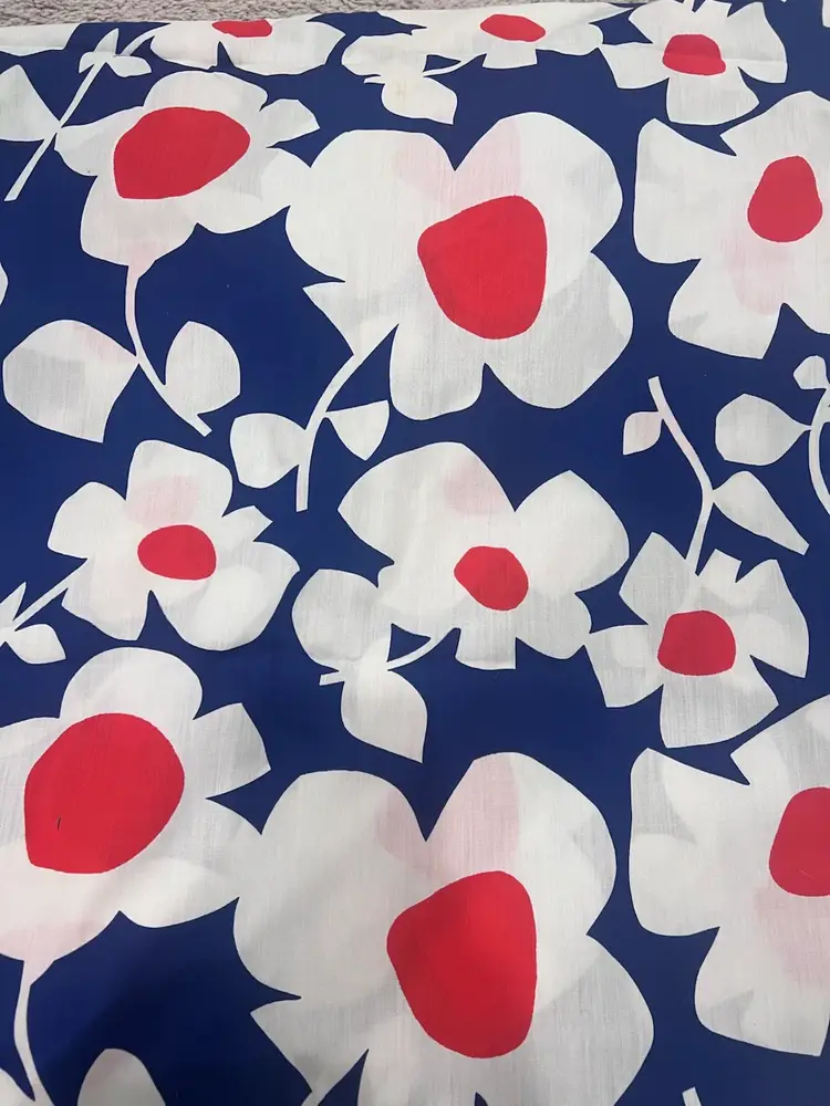 VTG Big Flower Print Red White And Blue 4th Of July Fabric 3 Yards X 1 Yard