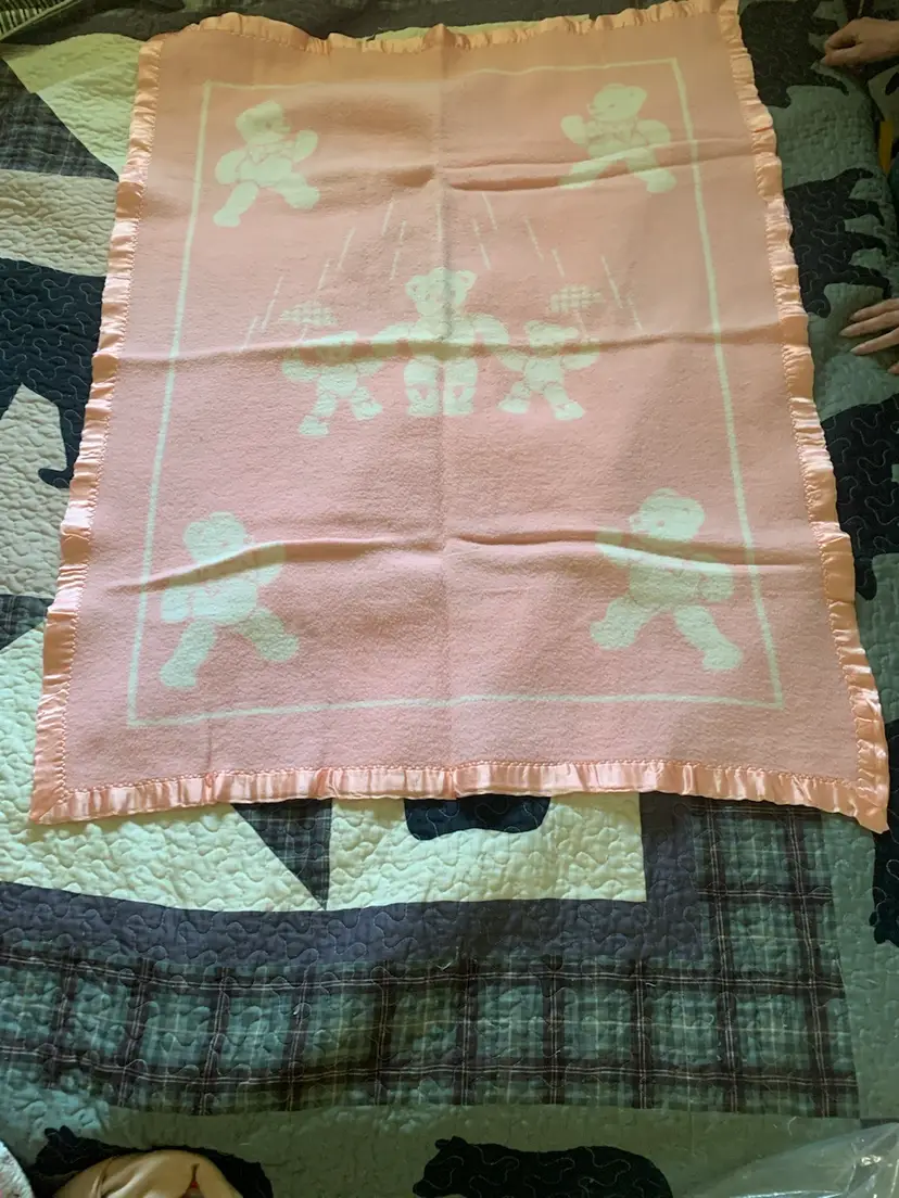 Fleece Baby Blanket With Bears