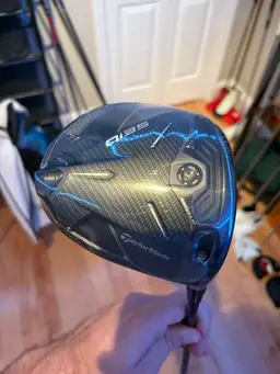 TaylorMade Qi35 driver NEW