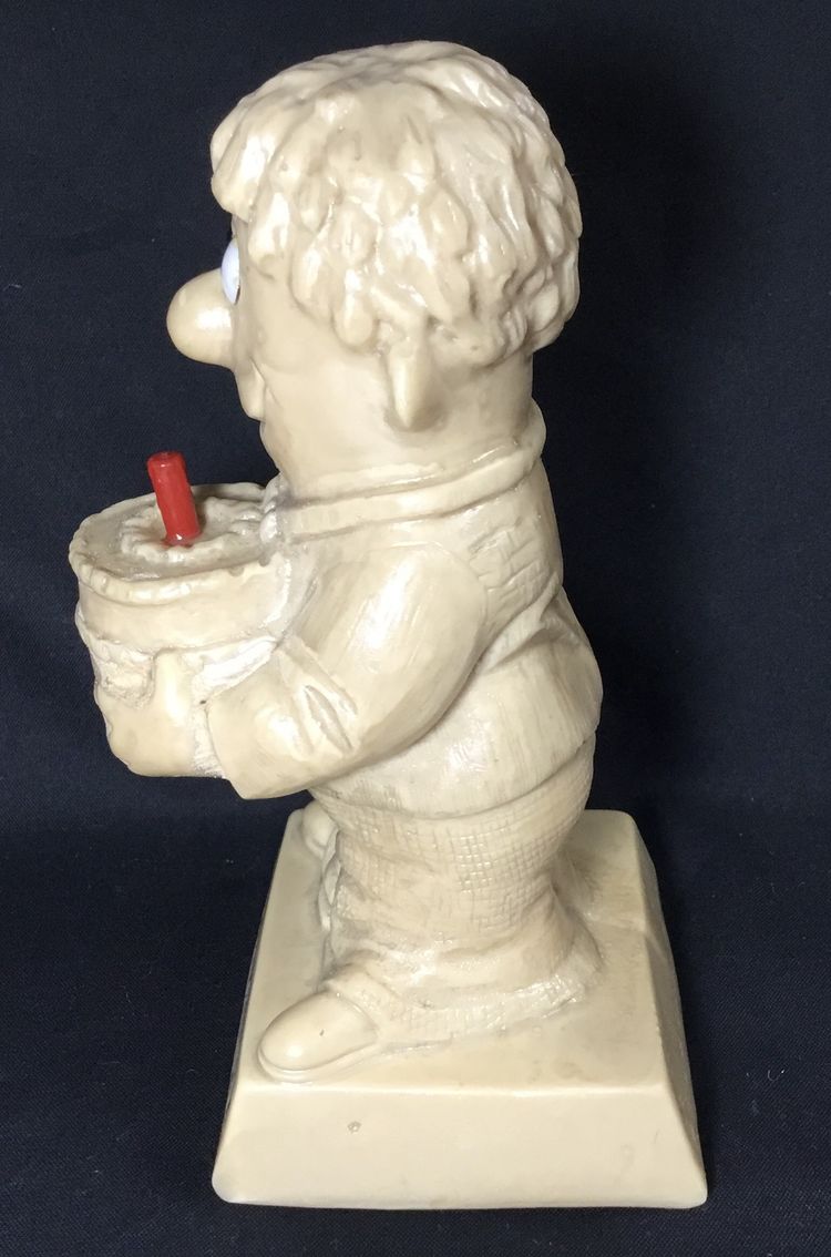 R & W Berries 1976 figurine, Happy Birthday, 6 in tall, resin, man