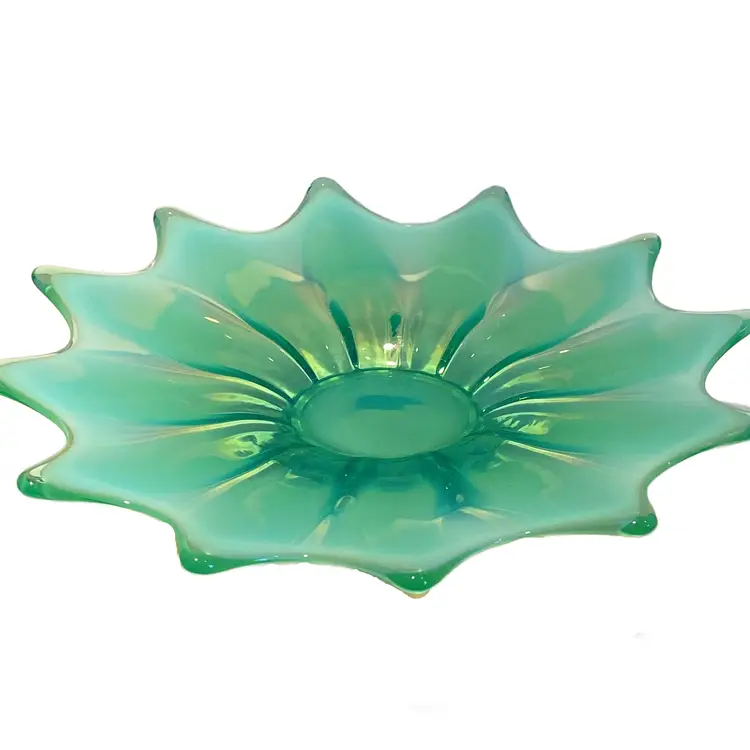 Vintage MCM Fostoria Heirloom Shallow Bowl, Green Opalescent Glass, Starburst, 12 Point
