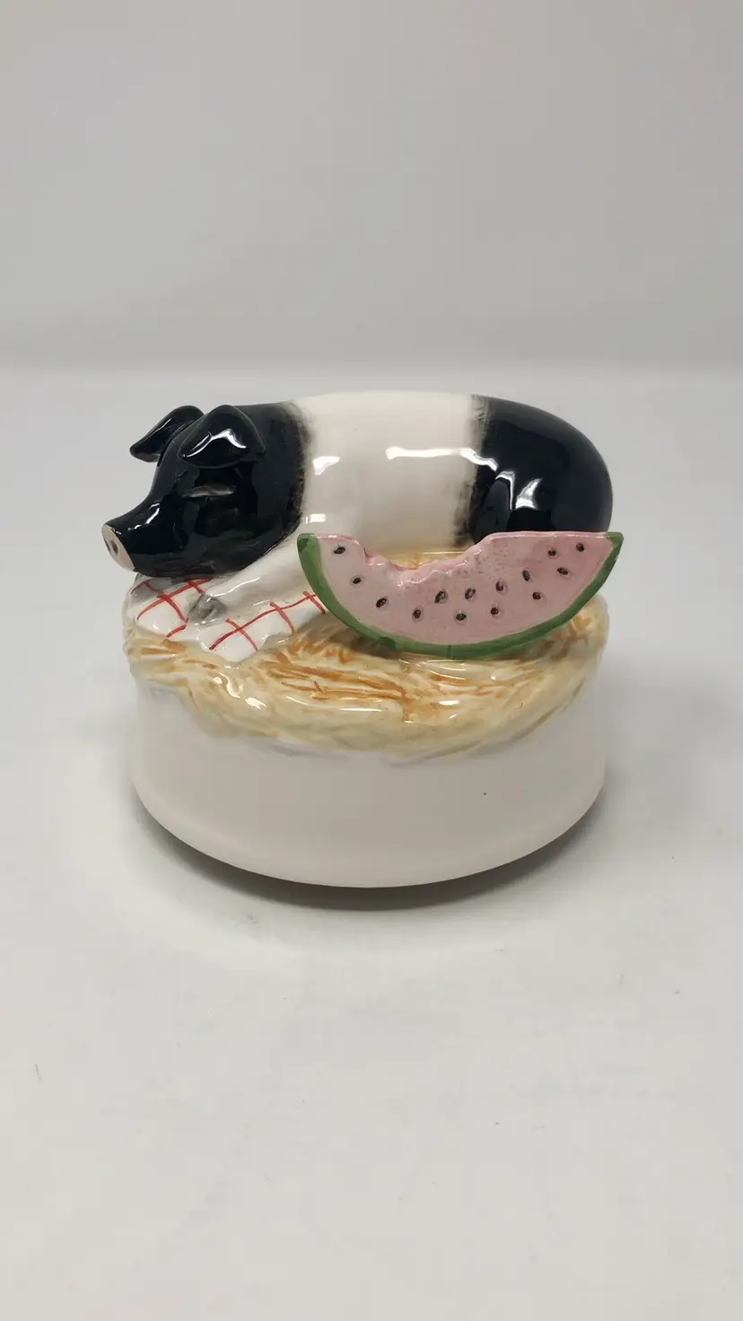 Otagiri Piggy On Top Of The World Musical Figurine