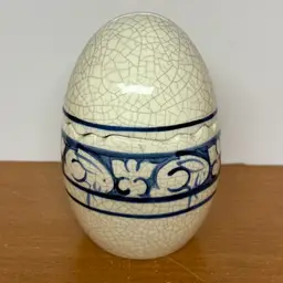 Dedham Pottery Potting Shed Cracked Egg Rabbit Trinket Box