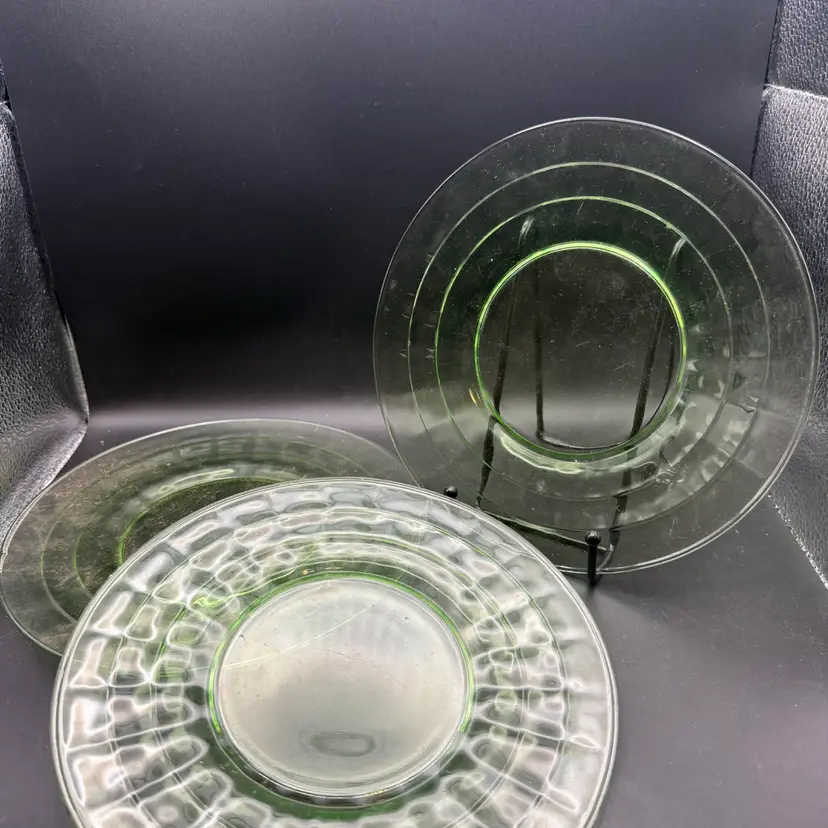 Three Green Uranium Glass Plates - 8 In
