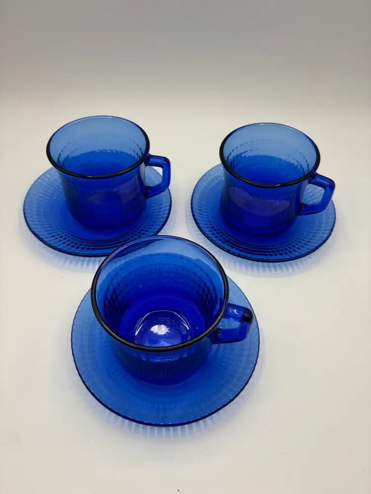 Forte Crisa FCG3 Cobalt Blue Textured 3 Cups and 3 Saucers