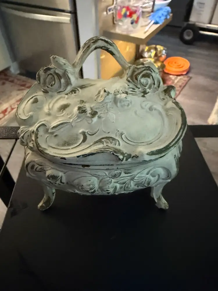 Vintage Metal Jewelry Trinket Casket Art Noveau “shabby chic” style