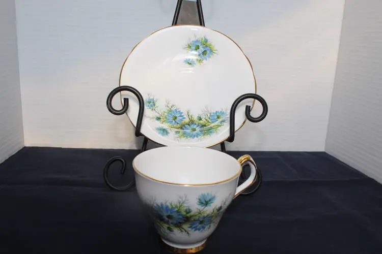 Vintage Royal London Bone China Tea Cup And Saucer,  Blue Flowers - England 1948