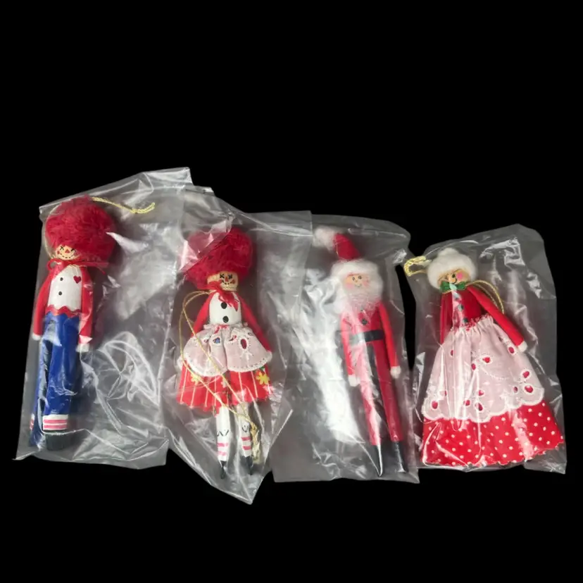 Vintage Clothes Pin Christmas Ornament Hand Painted / Decorated - Set Of 4