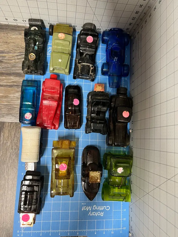 Vintage Avon Cologne Bottles Lot Of 14