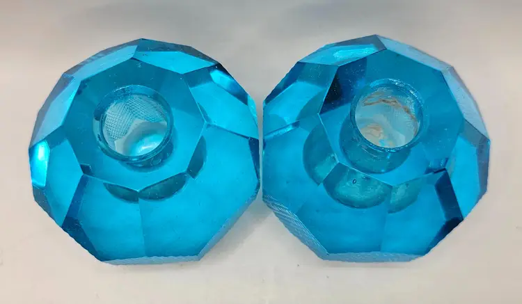Set of 2 Blue Faceted Diamond Cut Taper Candleholders