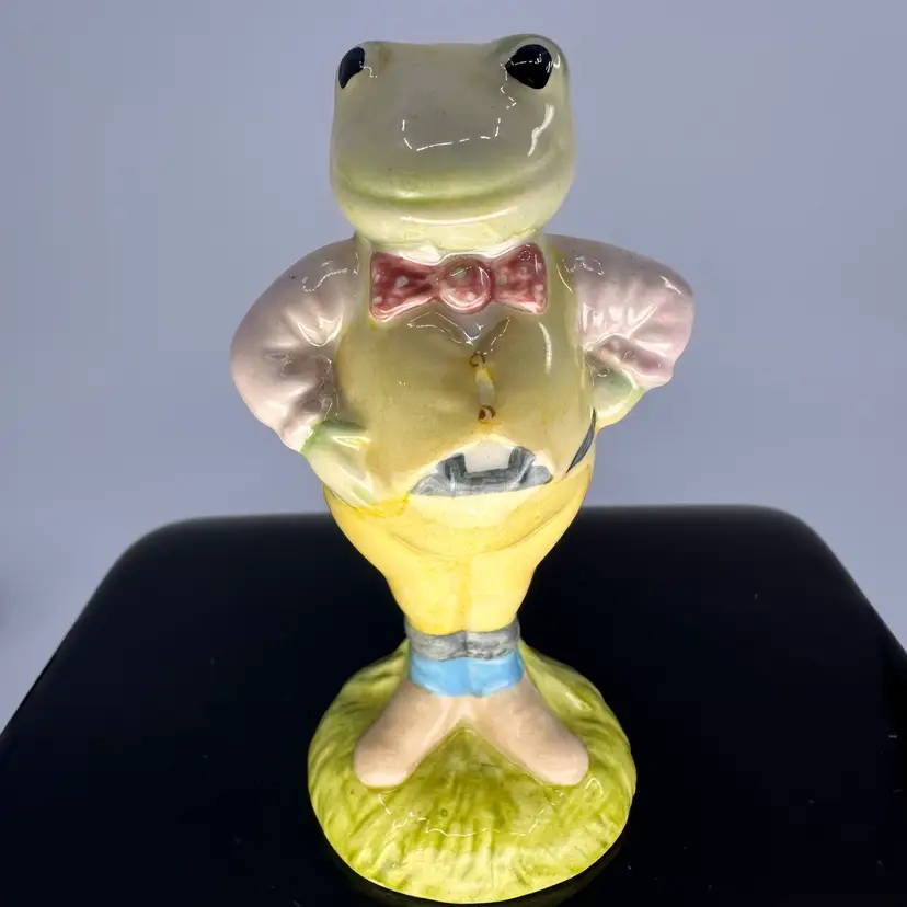 Vintage 1987 The Wind in the Willows "Toad"  Royal Albert