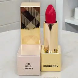 Burberry Kisses Satin Lip Colour (3.3g/0.11 oz) - 103 Bold Cherry NIB