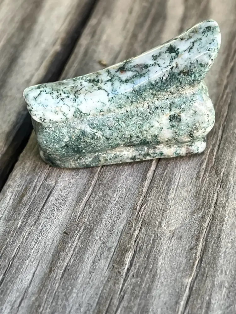 Moss Agate Hand Carved Coffin 15 Grams