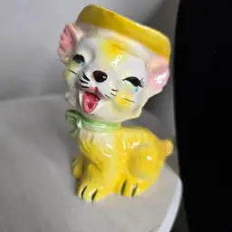 Anthropomorphic Kitten or Puppy?