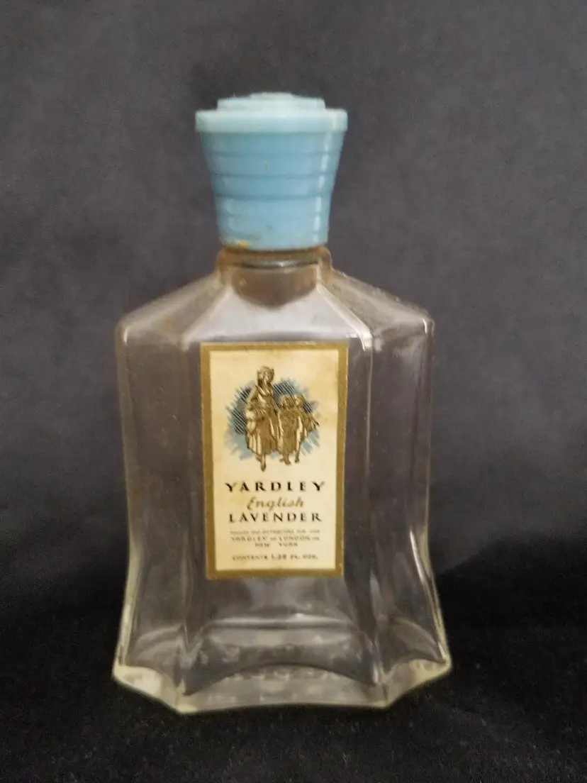 #130 Vintage Yardley English Lavender Scent Bottle