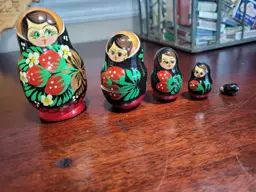 Vintage Russian Matryoshka Nesting Dolls