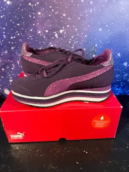 Puma New In Box Roma Slim Stacked  purple Size 7.5 fits Small Best For 7