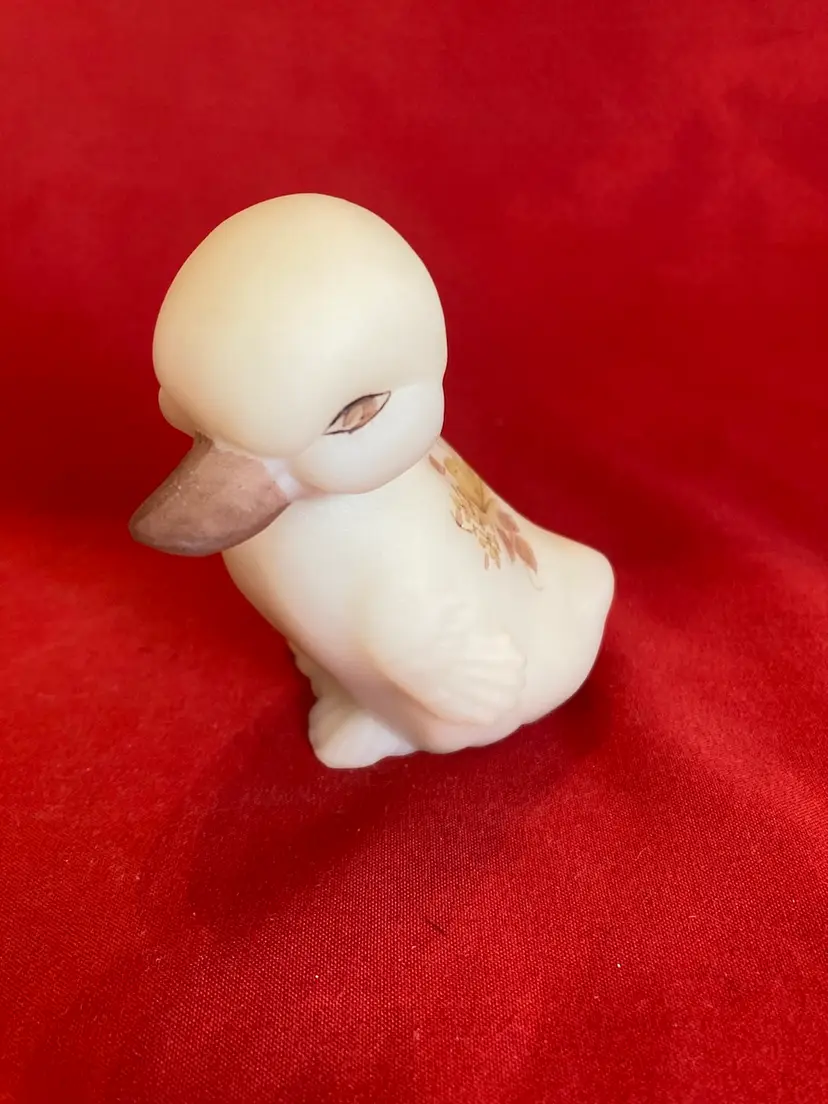 18. VTG Custard Chocolate Rose Duck
