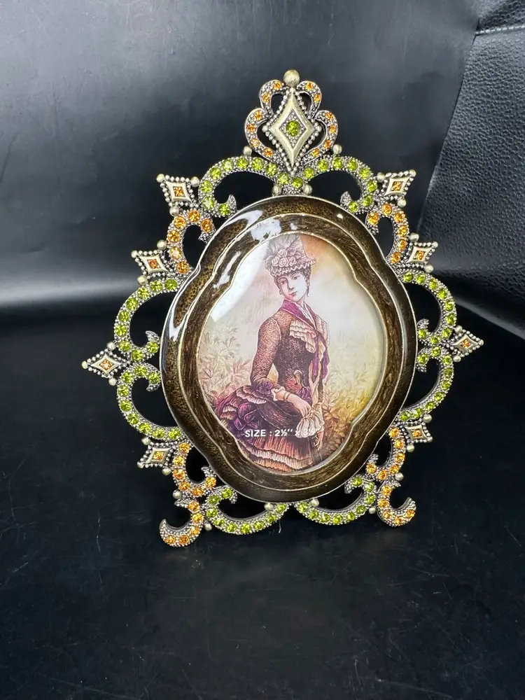 TIZO Jeweled Picture Frame 2 1/2 X 3 1/2 Photo  Standing