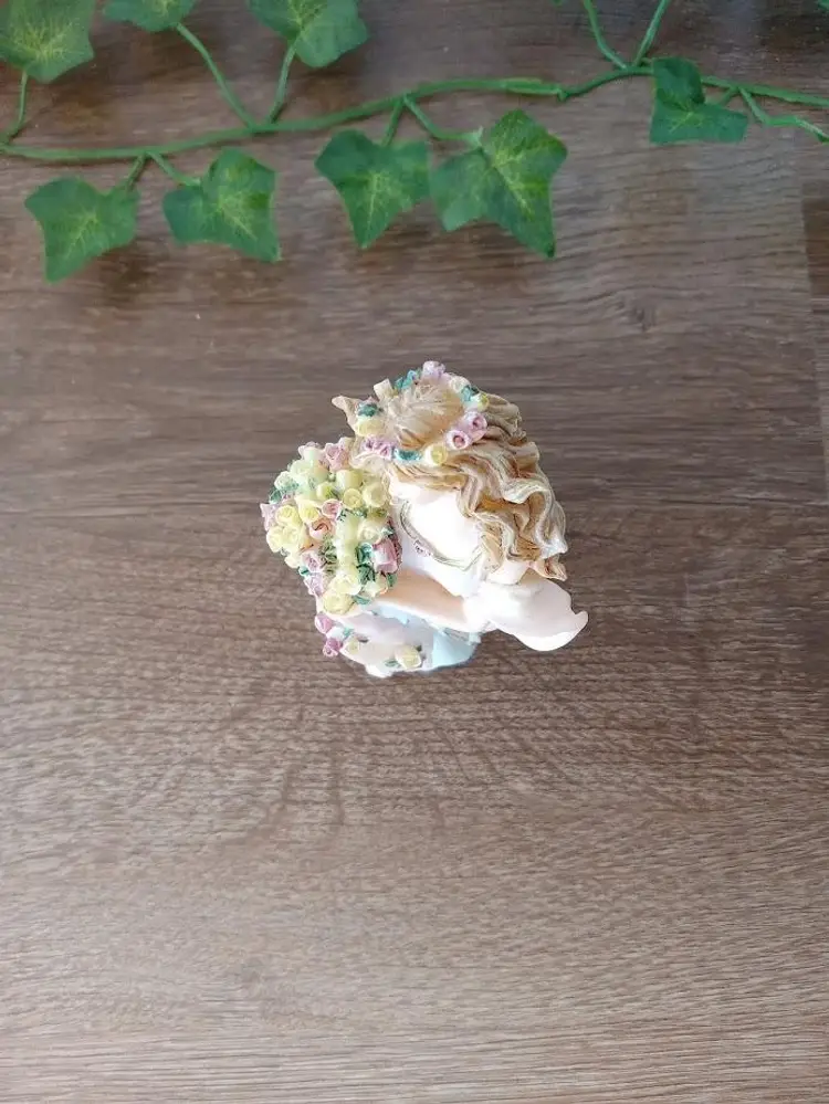 Vintage 5.75" Angel Fairy Pastel Colors Floral