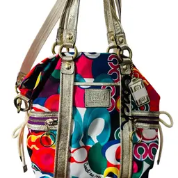 Coach Poppy Signature C Spotlight Glam Bag