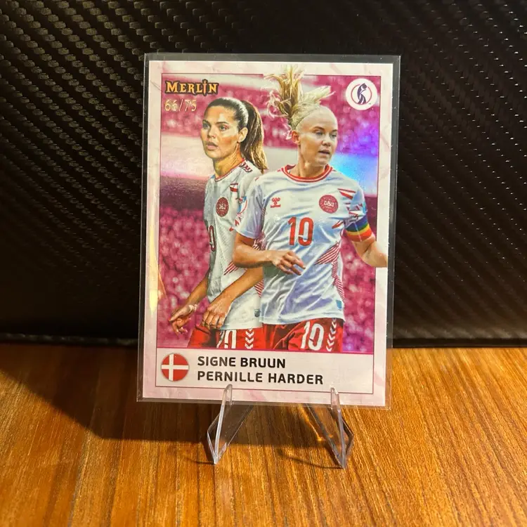 Signe Bruun x Pernille Harder 2025 Topps Merlin Women’s Euros Dual Partnership Pink Parallel /75