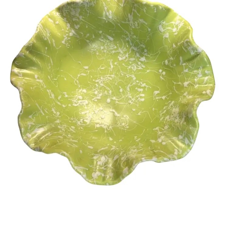 Shawnee USA Pinched Bowl