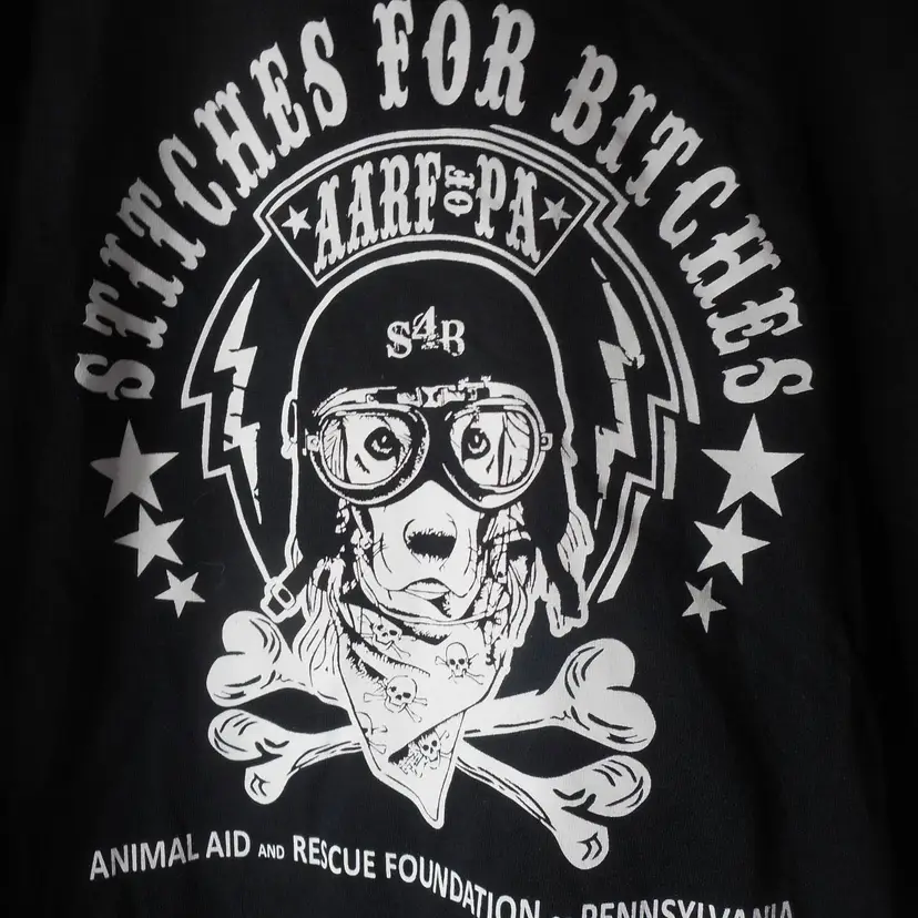Stitches for Bitches Biker T-shirt NWOT Sz L