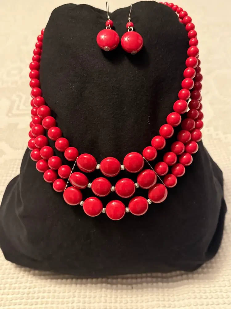 Charming Charlie Red Three Strand Plastic Bead Necklace And Earrings Set