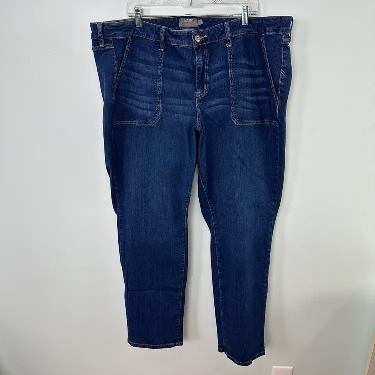 Torrid Boyfriend Straight Vintage Stretch Size 24T Blue Jeans Medium Type Wash