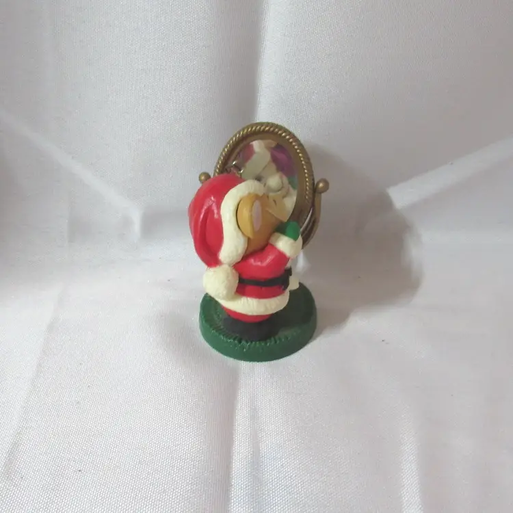 Avon 1982 Melvin P Merrymouse Christmas Ornament