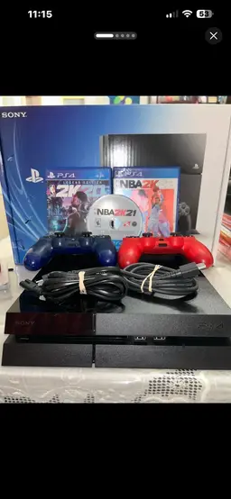 PS4 Bundle CIB 2 Controllers And 3 Games