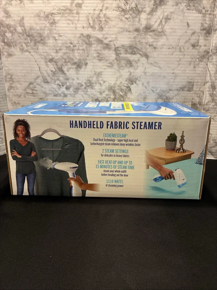 Conair Extreme Steam Fabric Steamer Handheld  GS237X Fast Warm Up New in Box