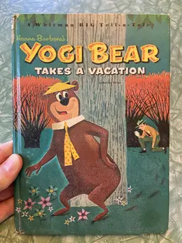 Vintage 1965 Hanna Barbera's Yogi Bear Takes A Vacation A Whitman Big Tell-a-Tale Book