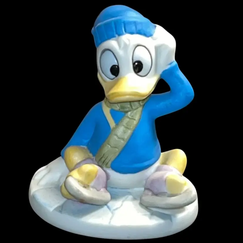 1987 Porcelain Walt Disney Figurine As Shown