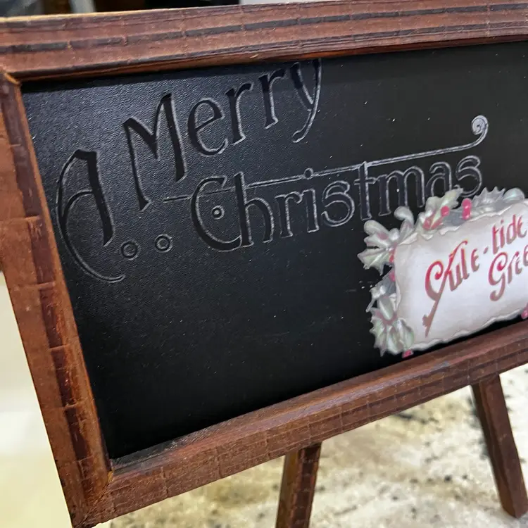 Made By Me Christmas Easel Home Decor