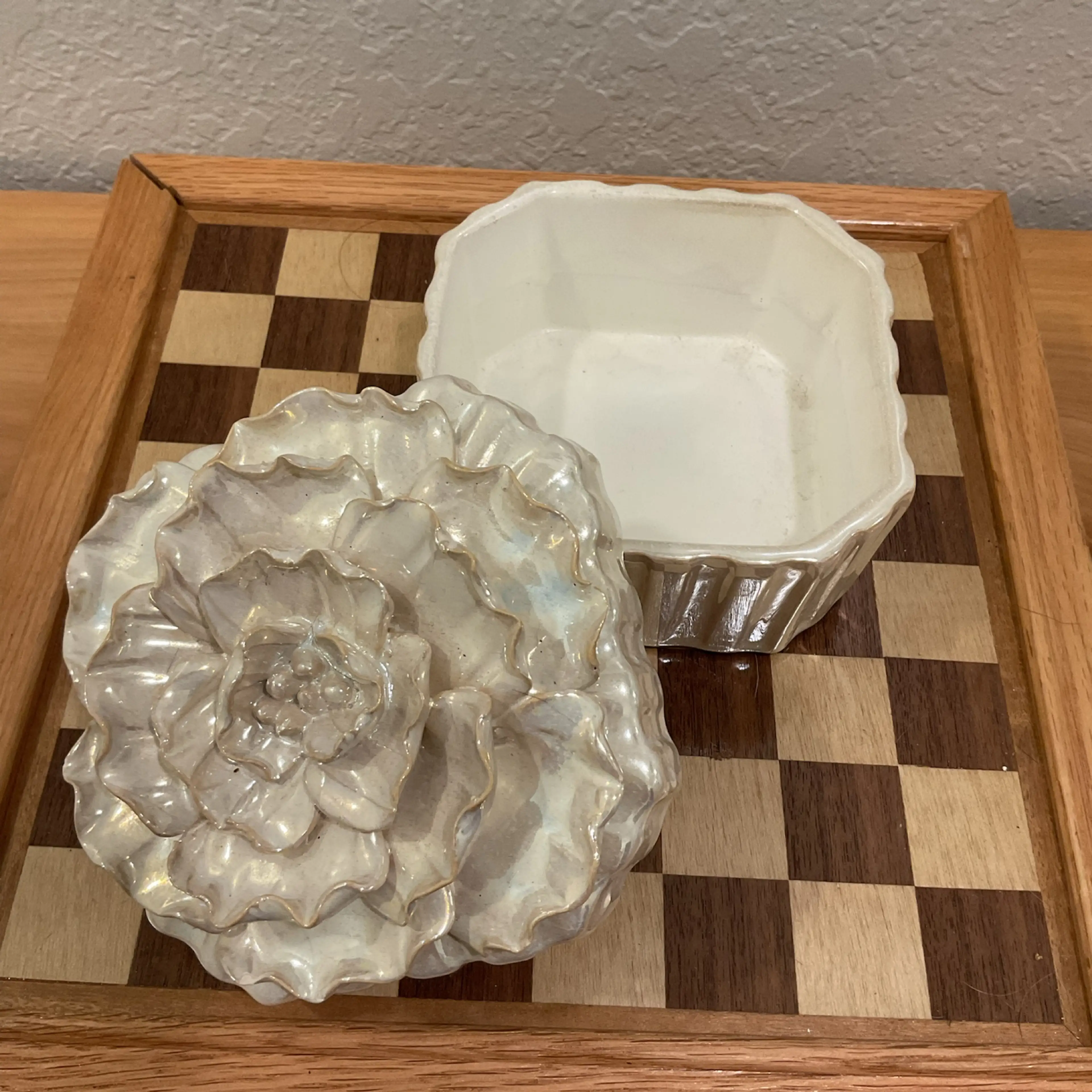Image 2 of 2