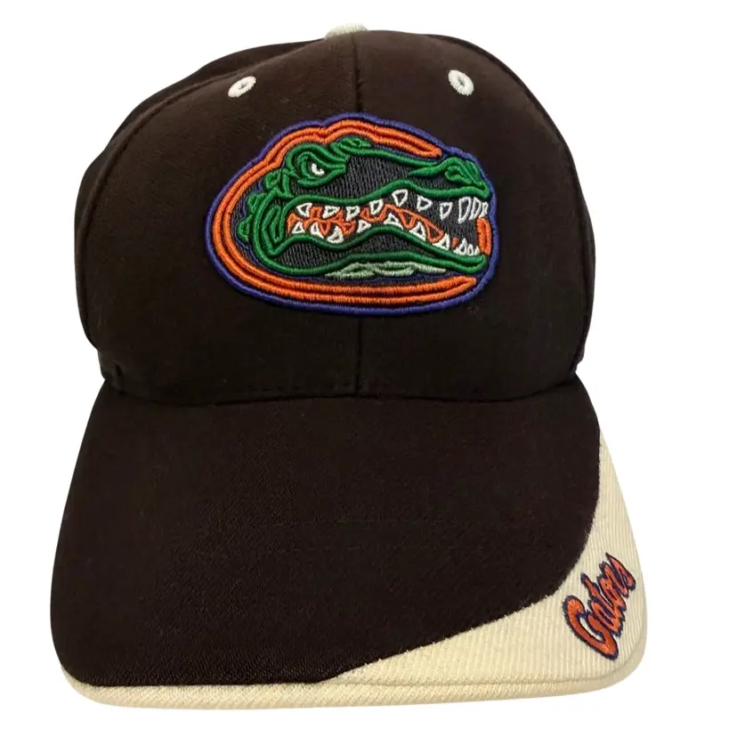 Vintage Florida Gators NCAA Embroidered Adjustable Unisex Black Baseball Hat