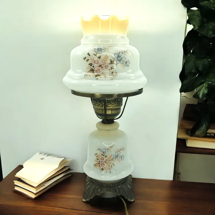 Electric Hurricane Hand Painted Floral Parlor Lamp Gone with the Wind Vintage