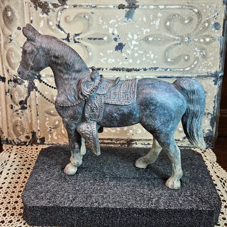 Indoor Outdoor Cast Metal Horse w/ Reigns & Bolt Attachments on Feet