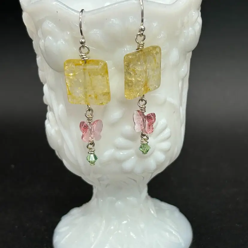 Made By Me Spring Earrings Yellow Crackle w/Pink Butterfly