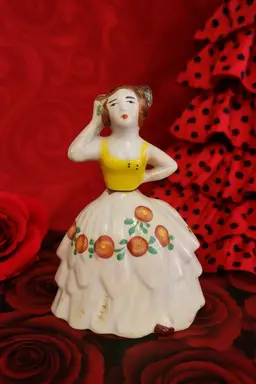 Vintage Gold Castle Chigusa Spanish Dancer Perfume Bottle – Hand-Painted Porcelain, Made in Japan