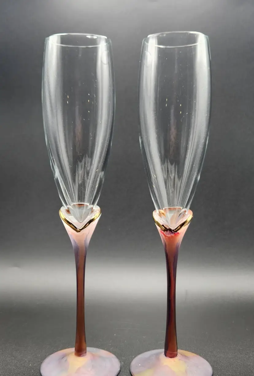 Elegant Iridescent Champagne Flutes
