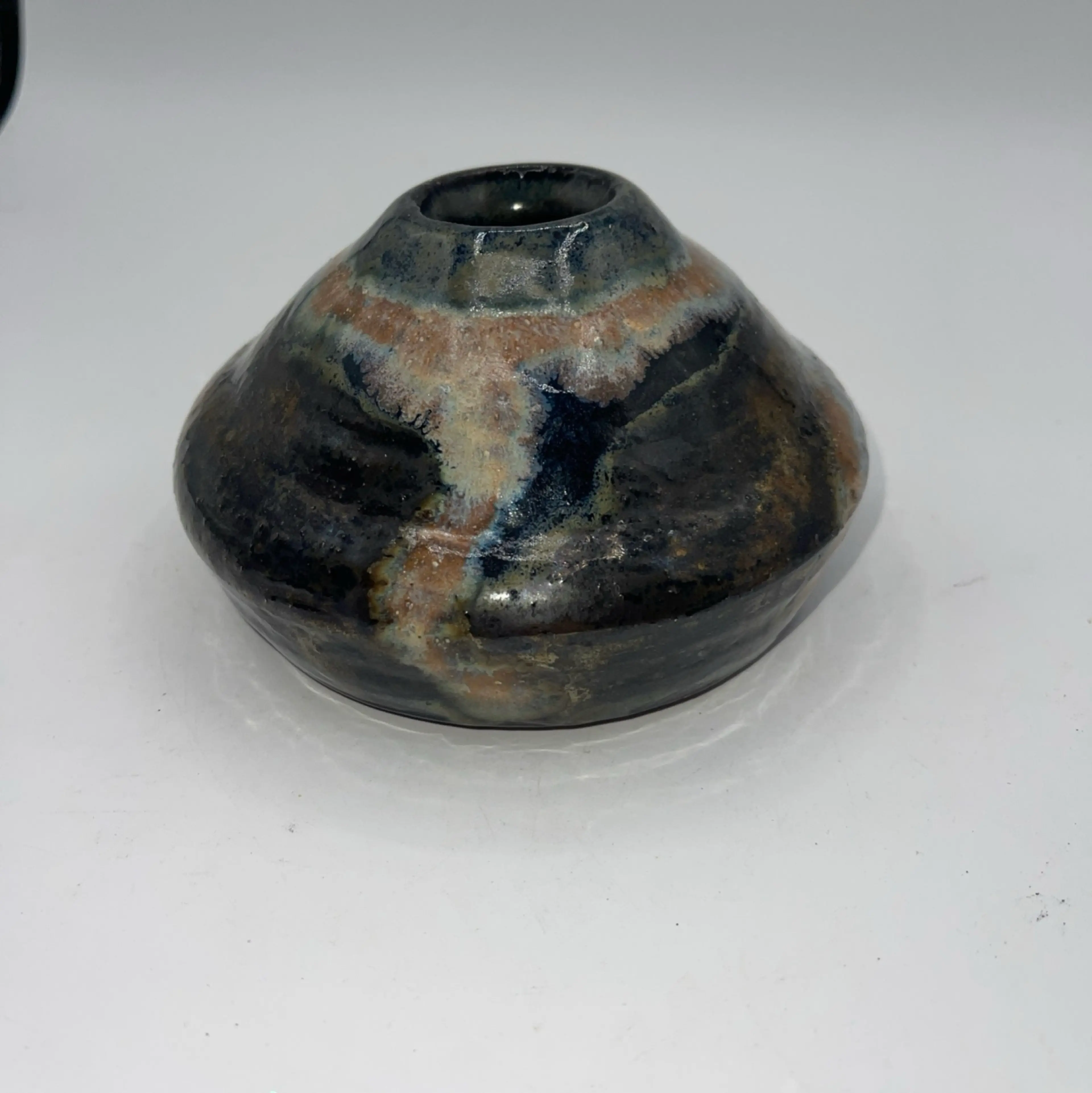 Image 2 of 8