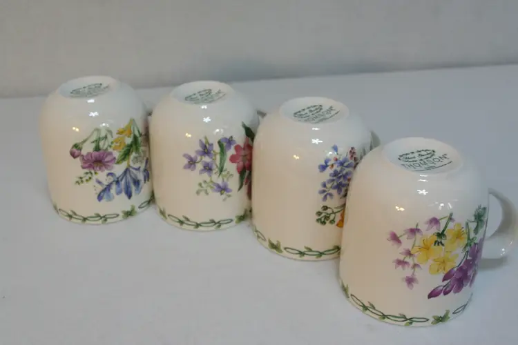 Thomson Pottery China Floral Garden Lily Iris 4" Coffee Tea Mugs Cups Set of 4