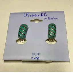 Periwinkle & Silvertone Clipon Earrings